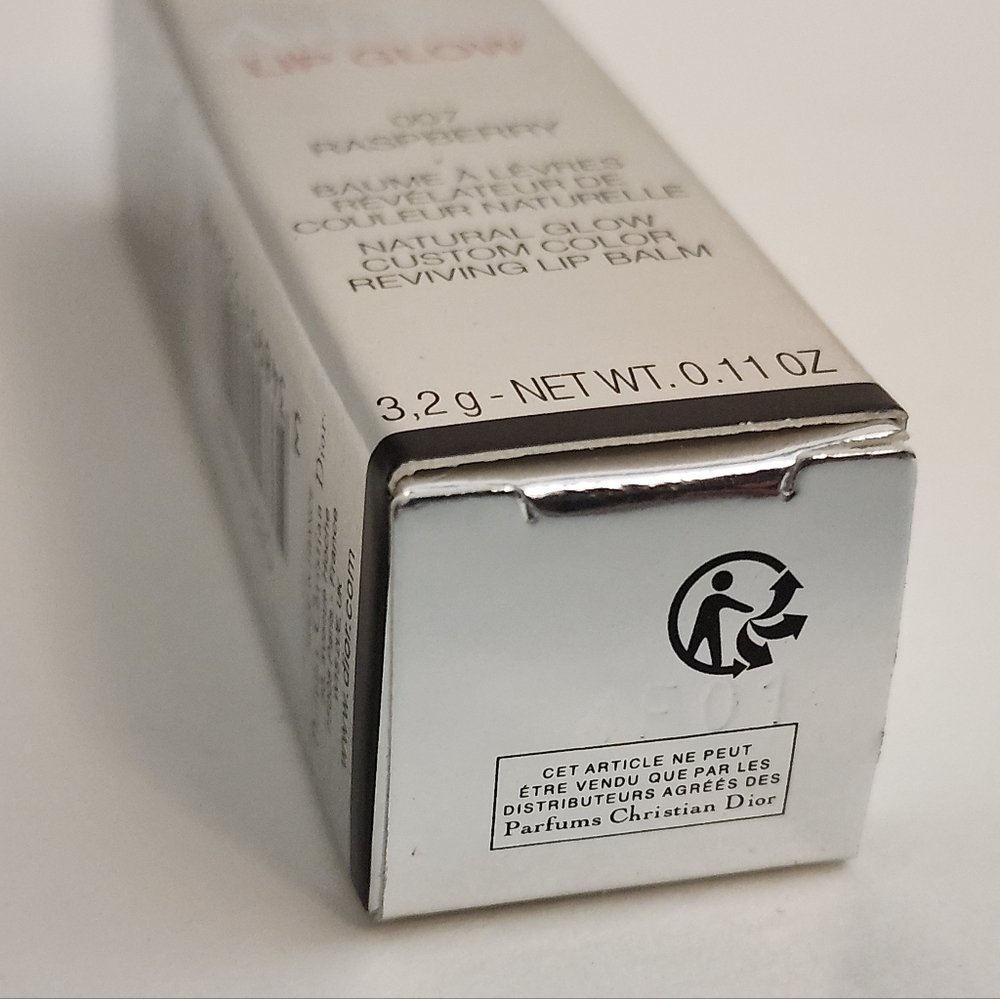 DIOR Addict Lip Glow Balm - 007 Raspberry - Picture 7 of 10